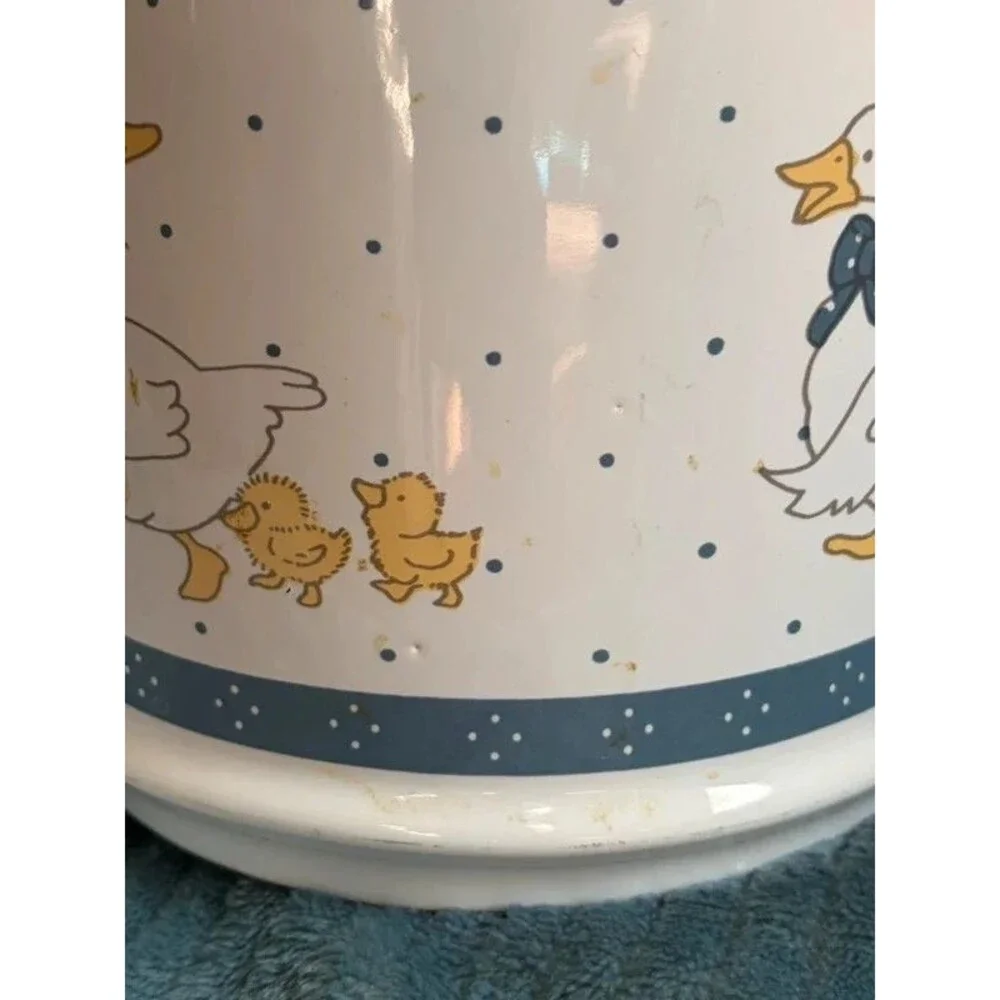Vintage 1980s Country Goose Ceramic Kitchen Canister Crock 7” No Lid Stains Vtg